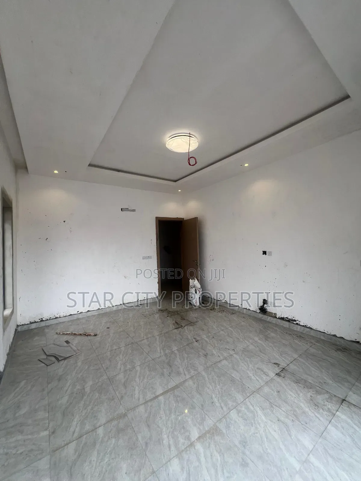 5bdrm Duplex in Surulere Lagos for sale