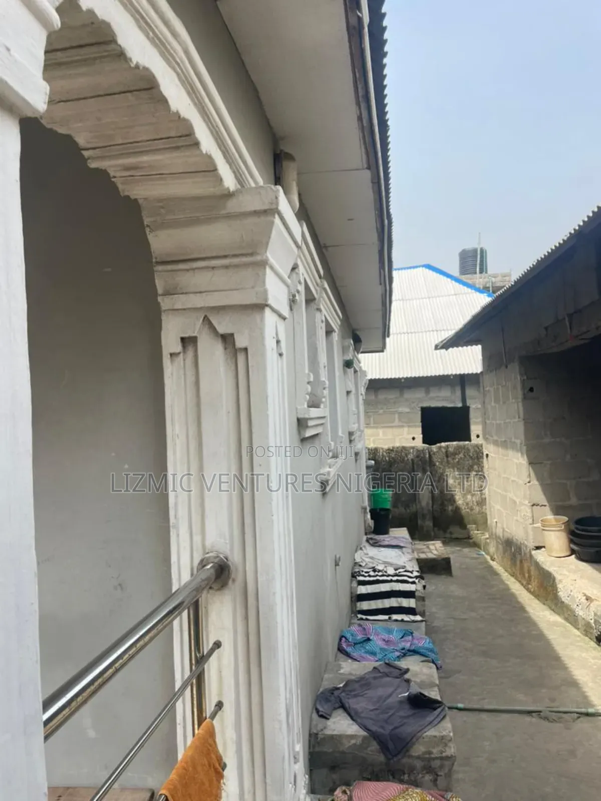 3bdrm Bungalow in Magbon Ilado, Lekki Expressway for sale