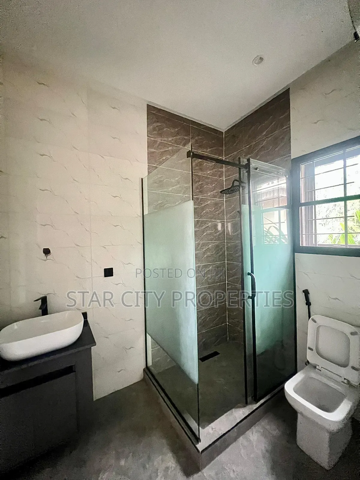 4bdrm House in Magodo Gra Phase 1 for sale