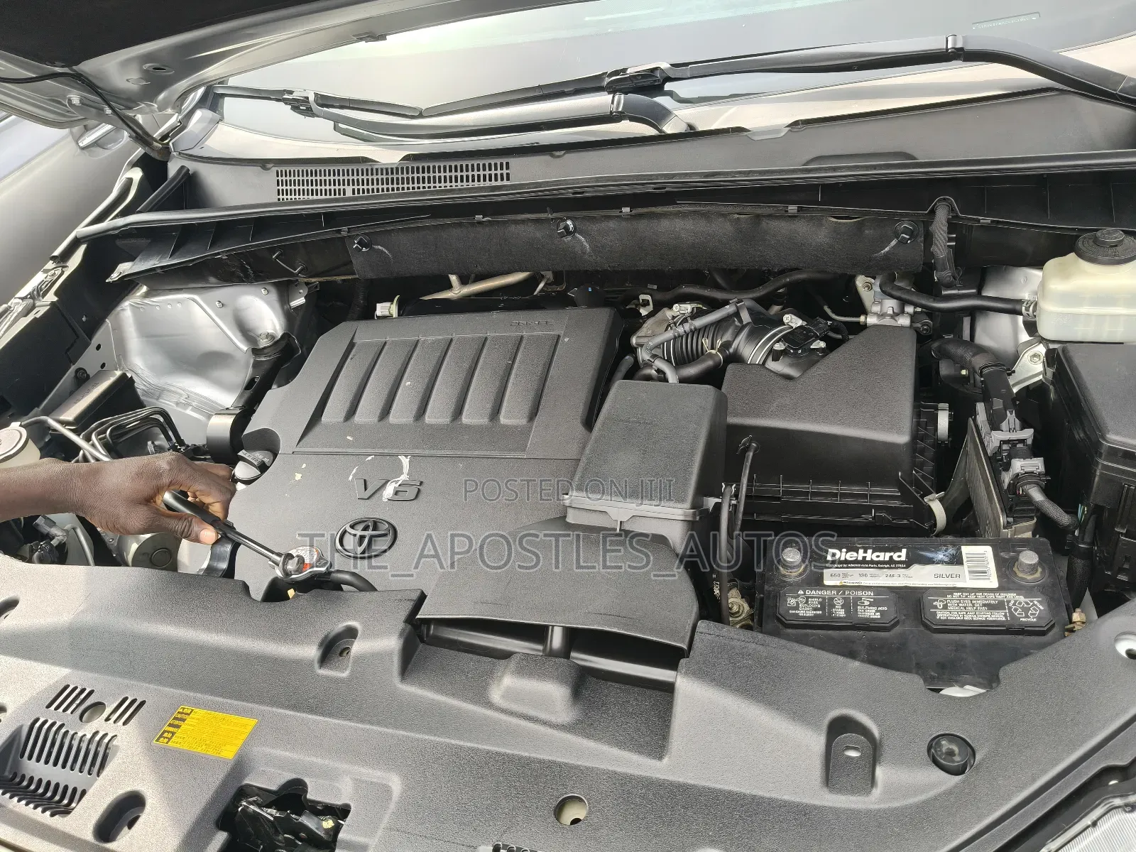Toyota Highlander Limited Platinum V6 4x4 (3.5L 6cyl 6A) 2016 Silver