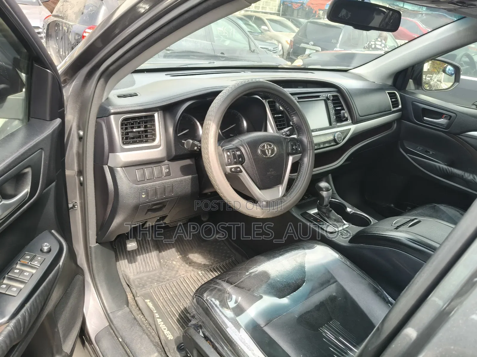 Toyota Highlander XLE 4dr SUV AWD (3.5L 6cyl 6A) 2015 Gray