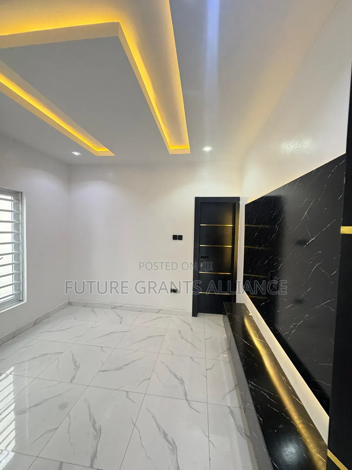 5bdrm Apartment in Amazing Grace, Oko-Oba for sale