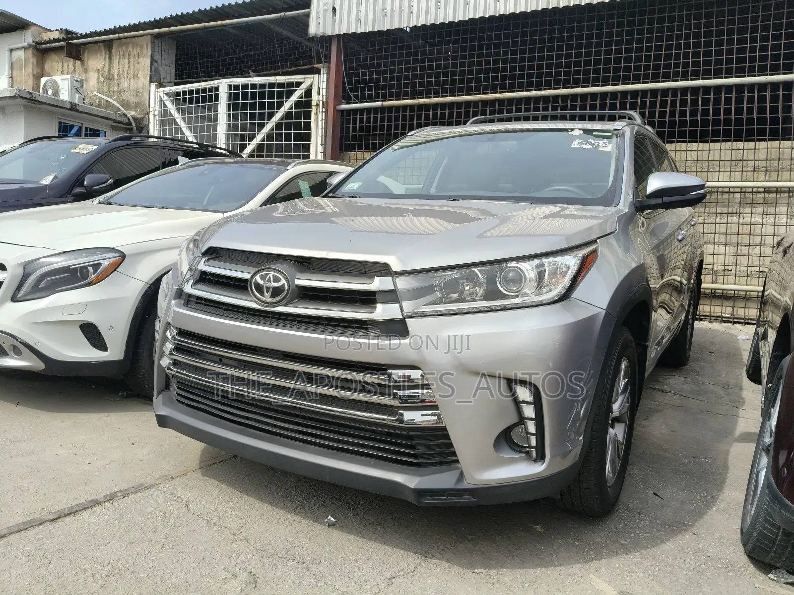 Toyota Highlander XLE V6 4x4 (3.5L 6cyl 6A) 2016 Silver