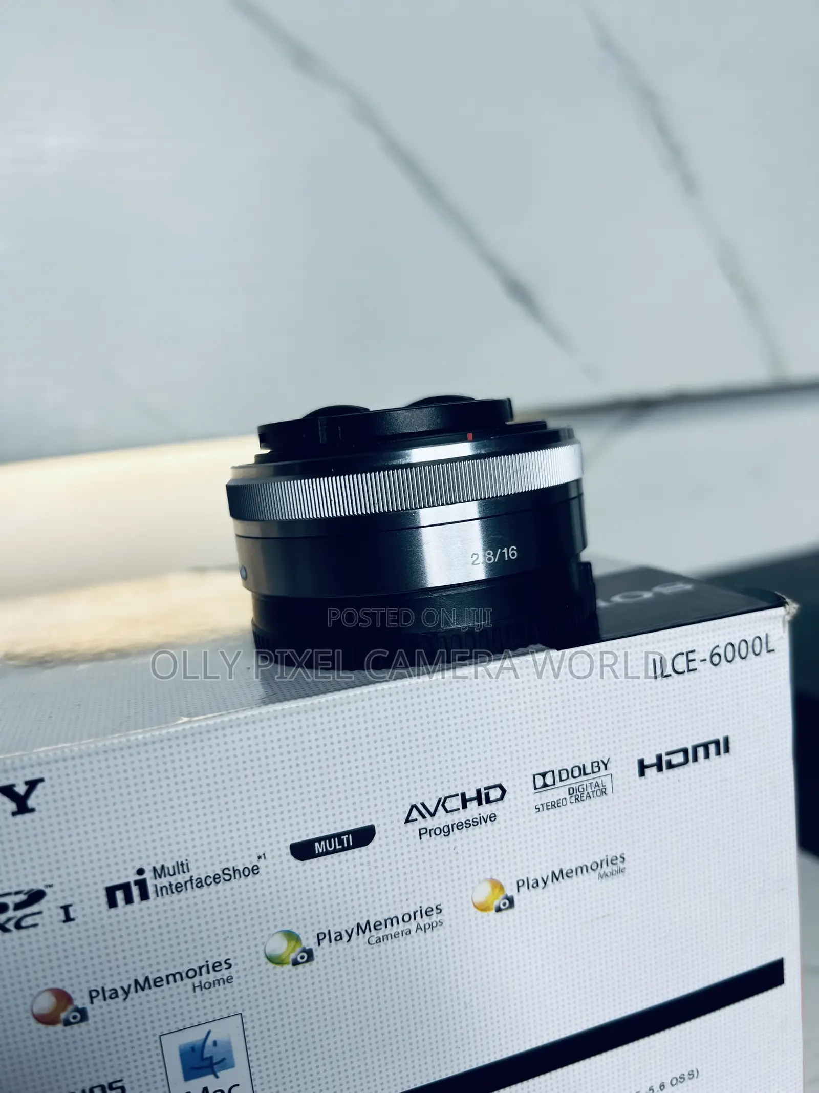 Sony 16mm F2.8