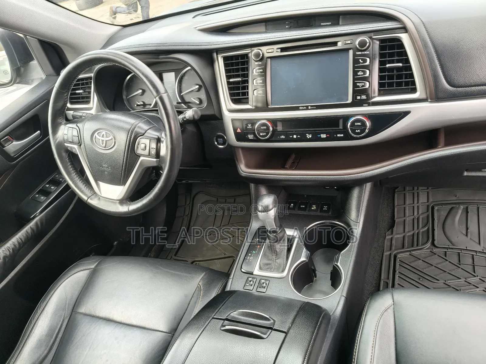 Toyota Highlander XLE 4dr SUV AWD (3.5L 6cyl 6A) 2015 Black