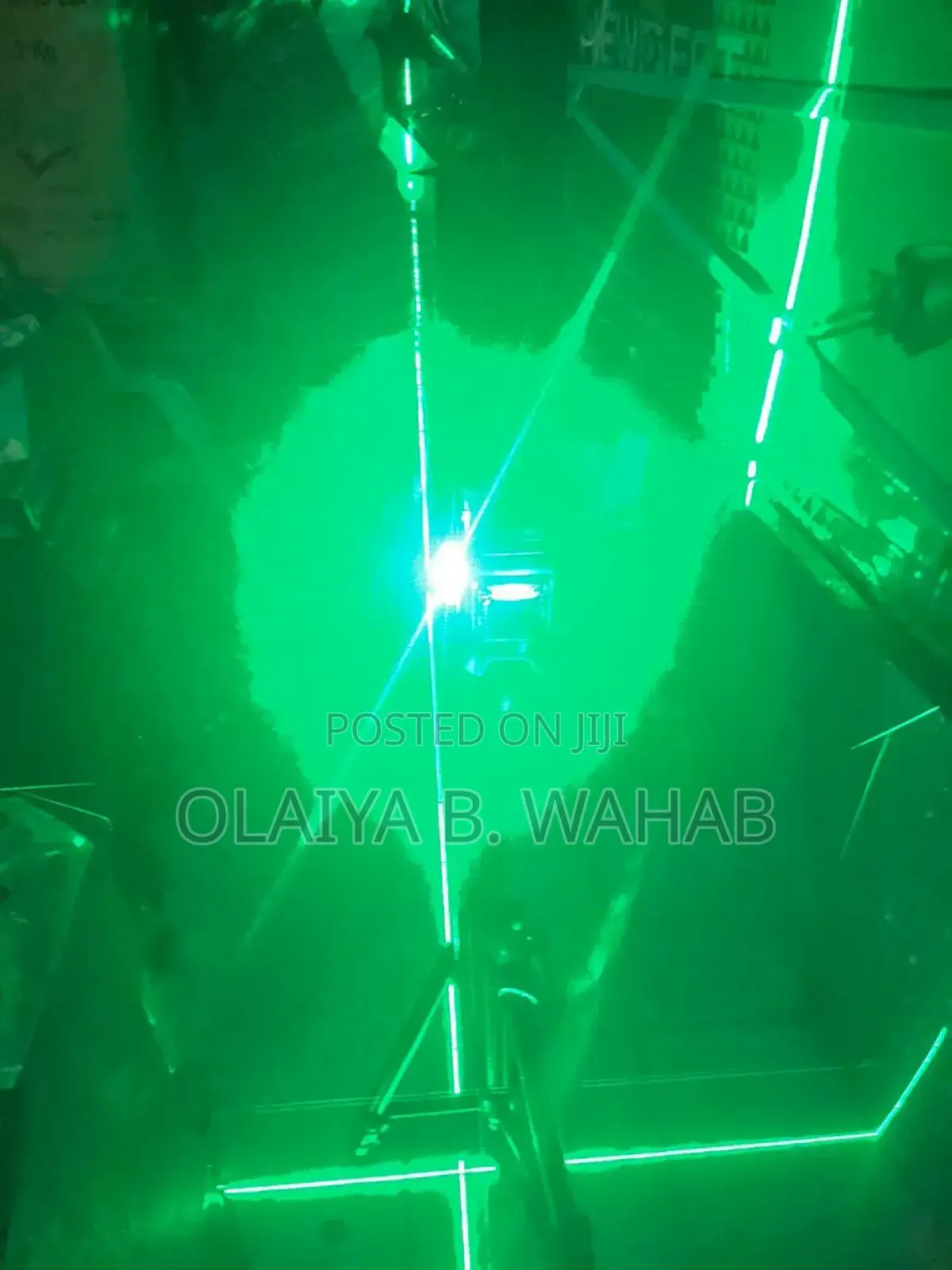 Krted 12-Line 3d Green Laser Level – Self-Leveling