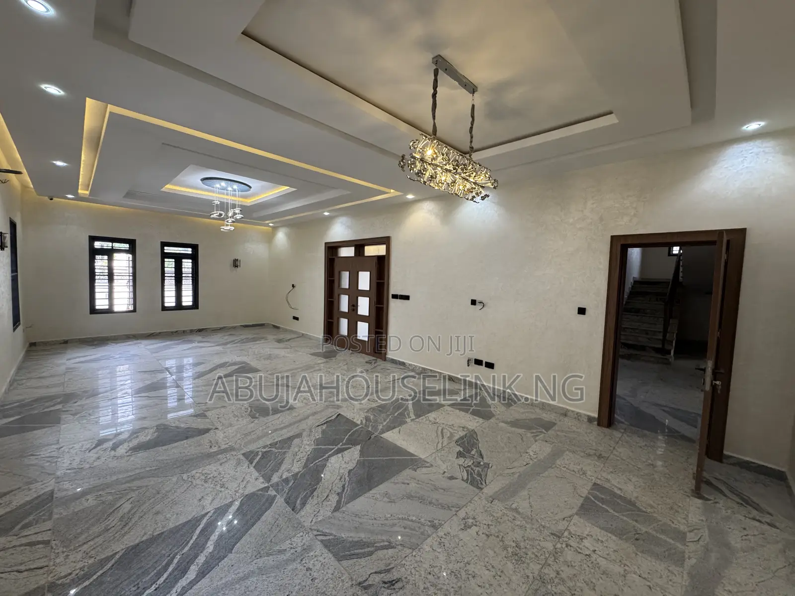 7bdrm Duplex in Efab Metropolis, Karsana for sale
