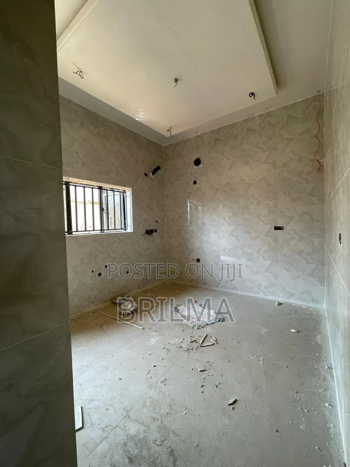 4bdrm Duplex in Kaura for sale