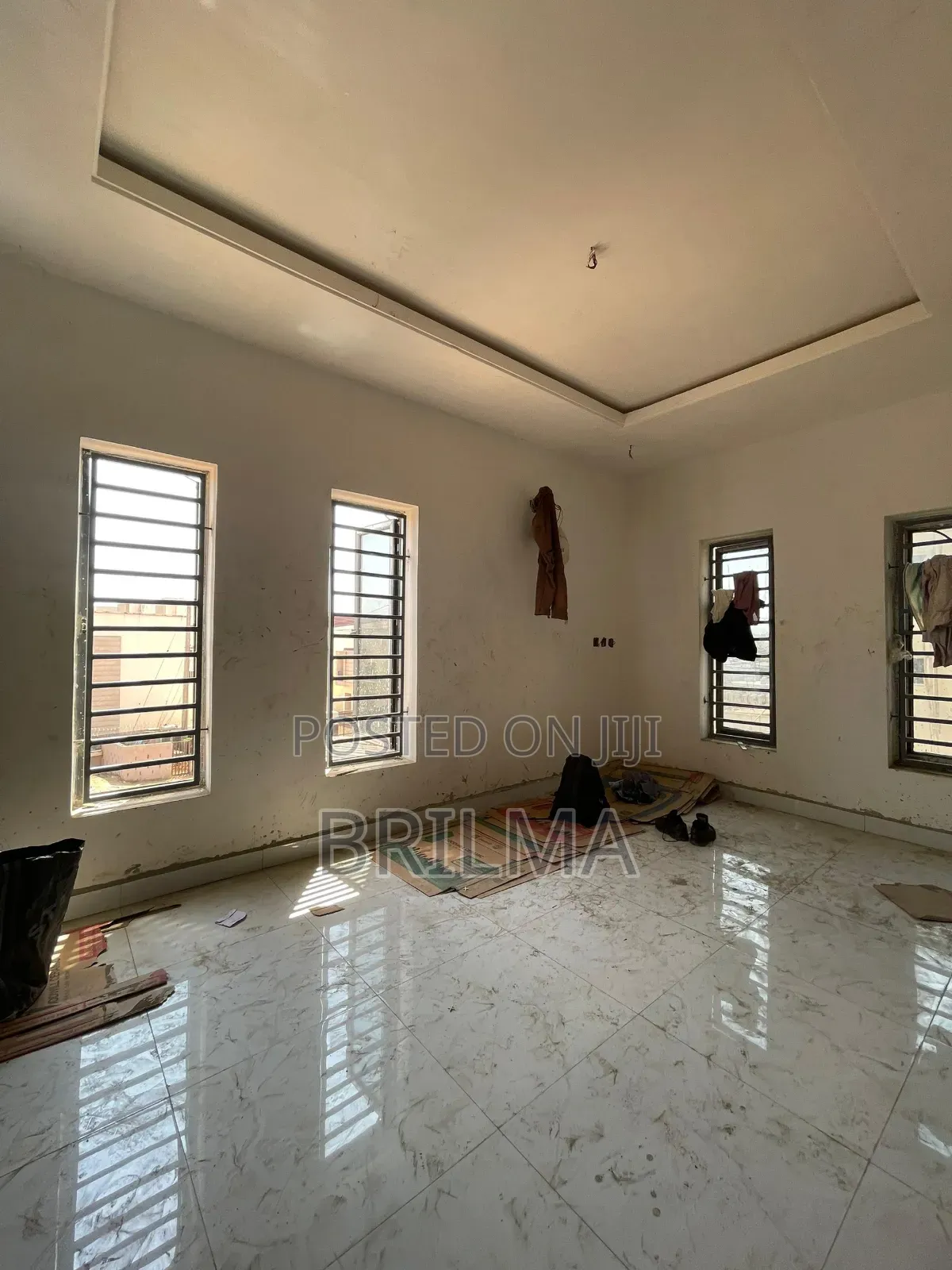 4bdrm Duplex in Kaura for sale