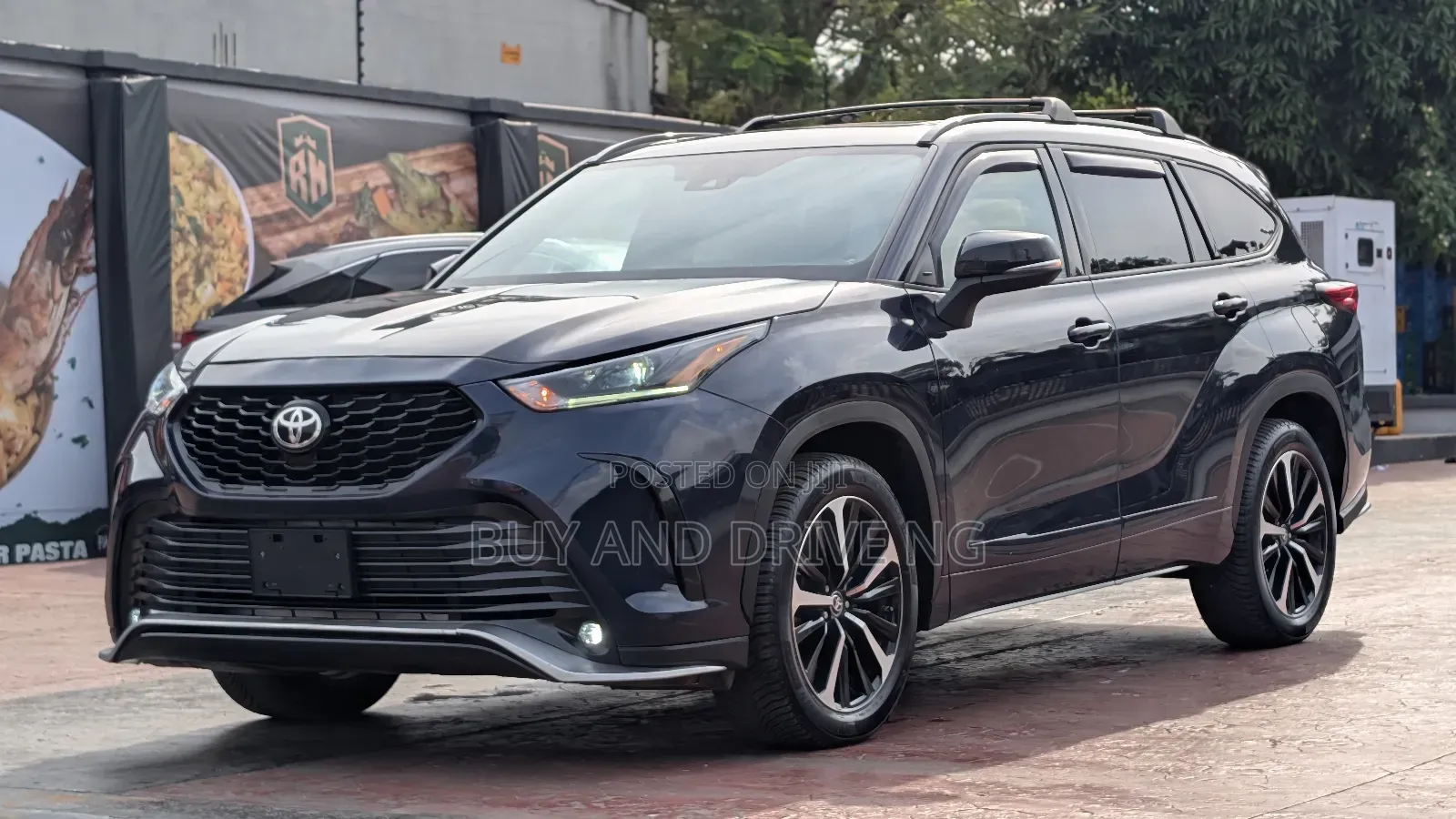 Toyota Highlander XSE 2021 Blue