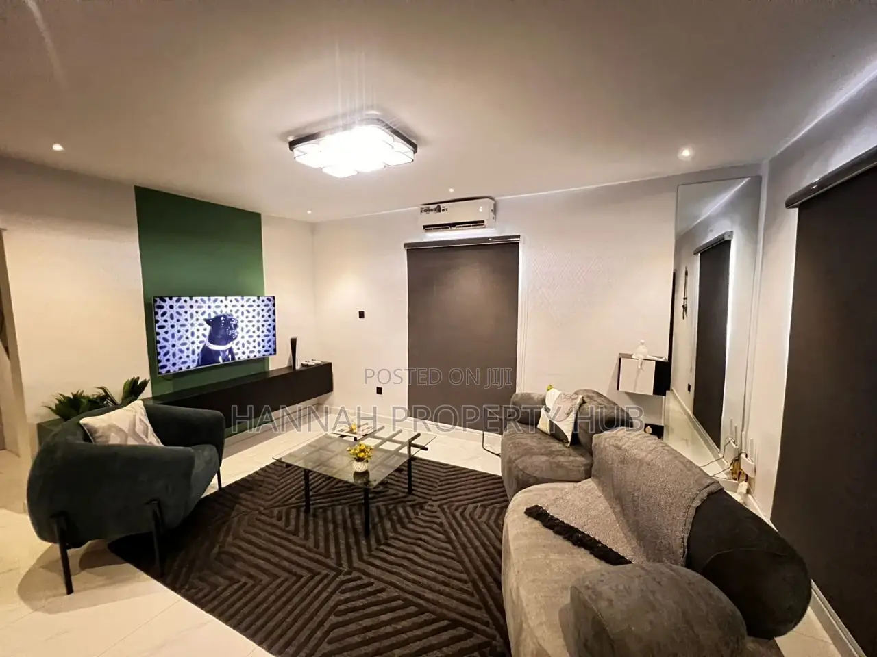 Luxury 1 Bedroom Shortlet in Lekki Fully Furnished Book Now