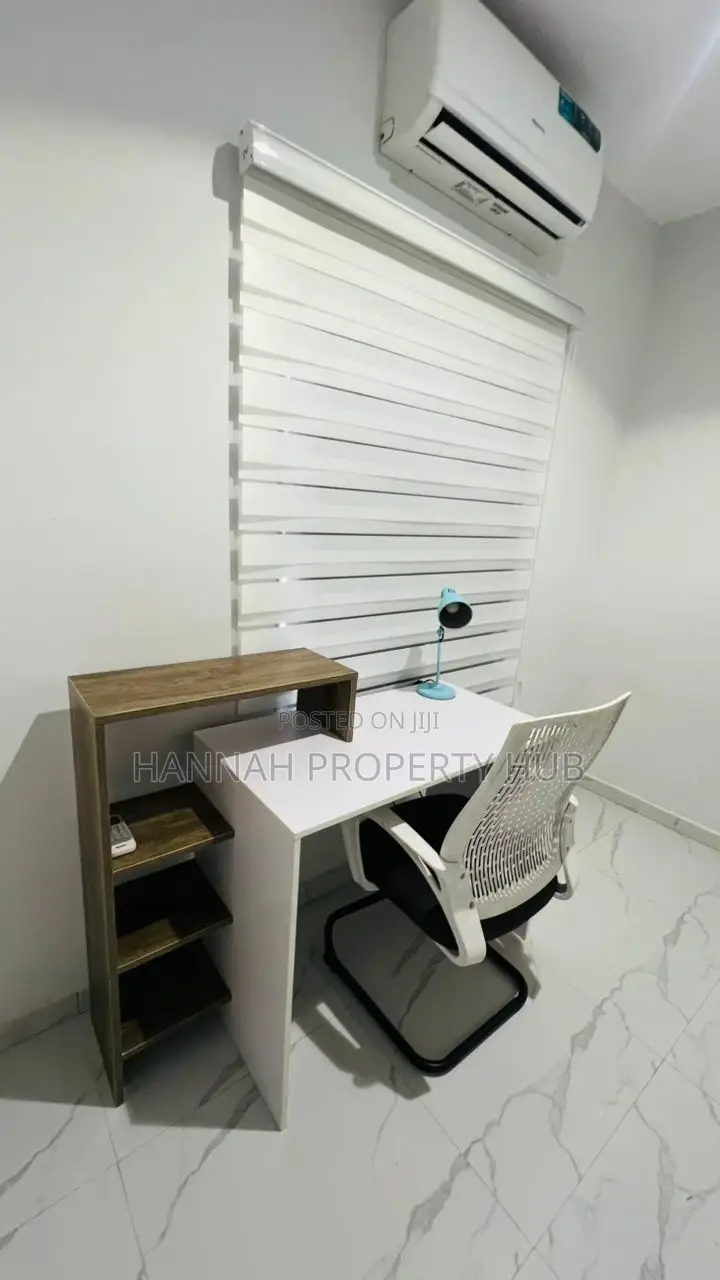 Luxury 1 Bedroom Shortlet in Lekki Fully Furnished Book Now