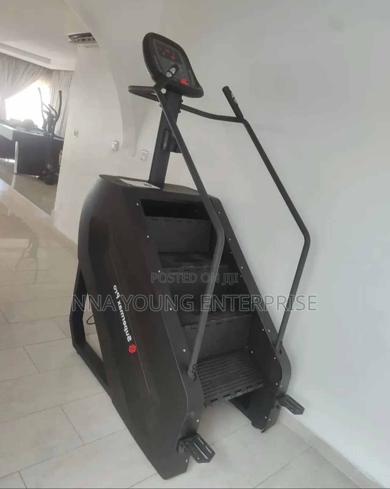 Commercial-Grade Stair Climber,