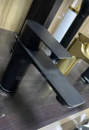 Executive Mixer Tap Black