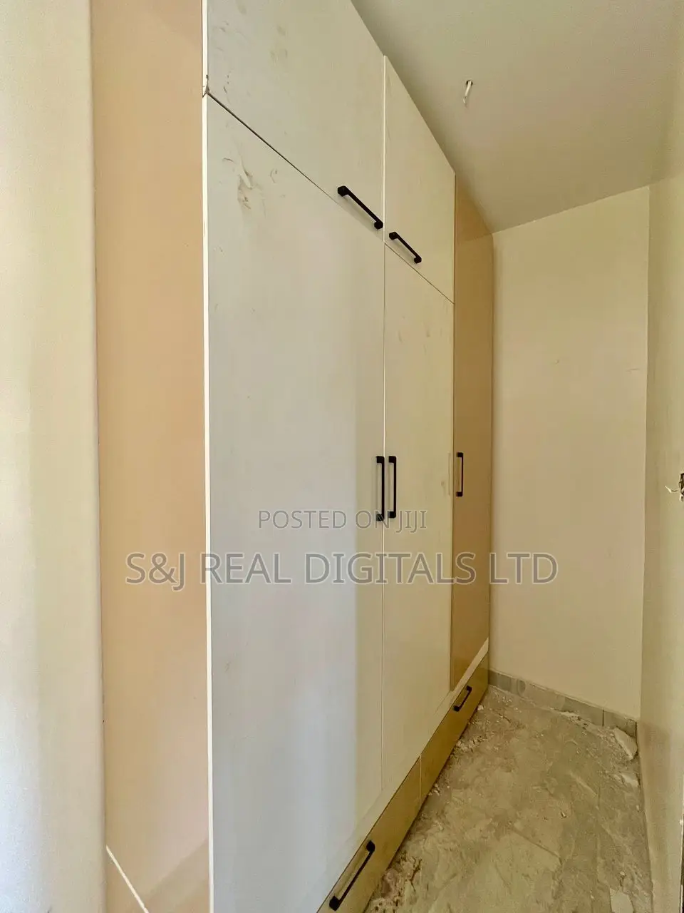 3bdrm Duplex in Dawaki for rent