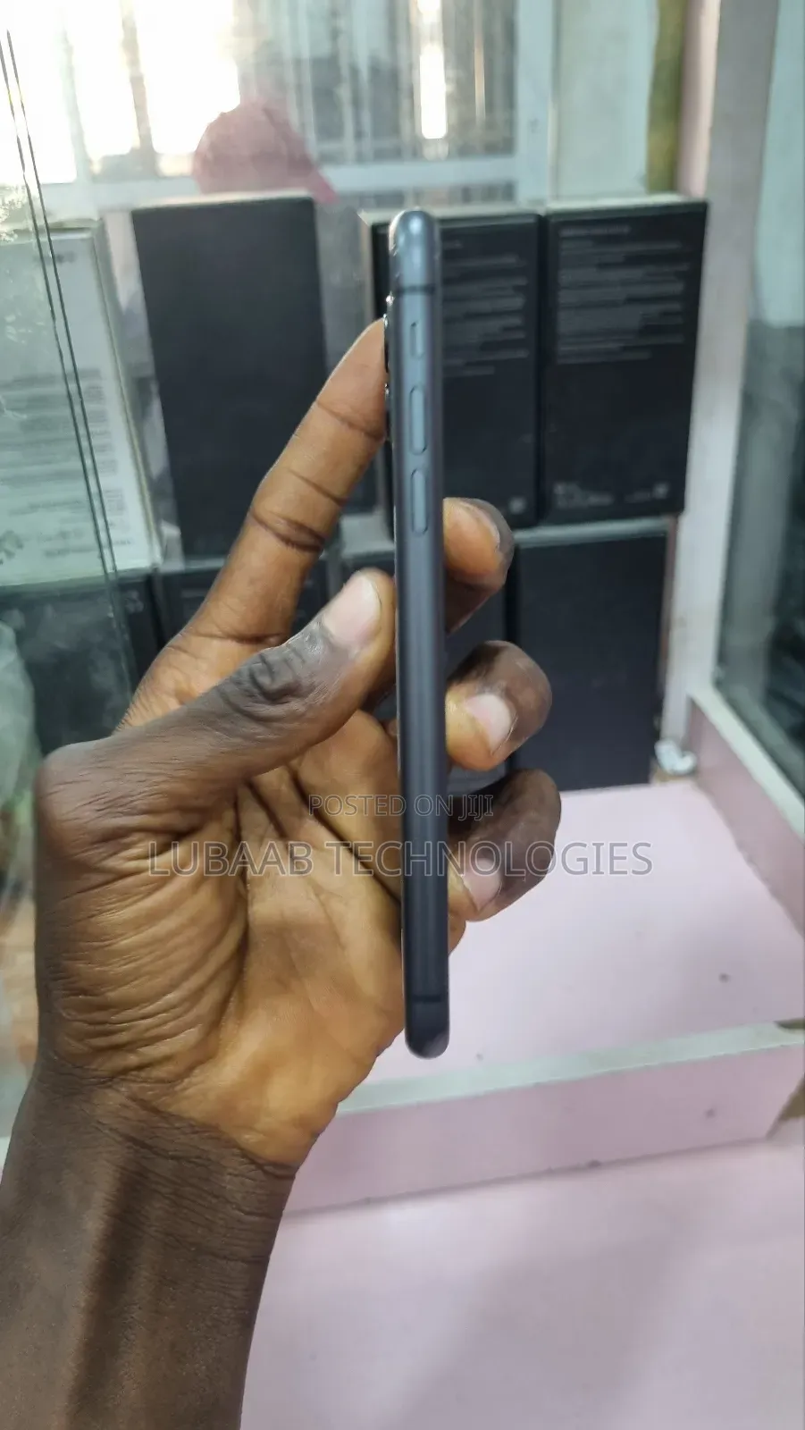 Apple iPhone 11 64 GB Black