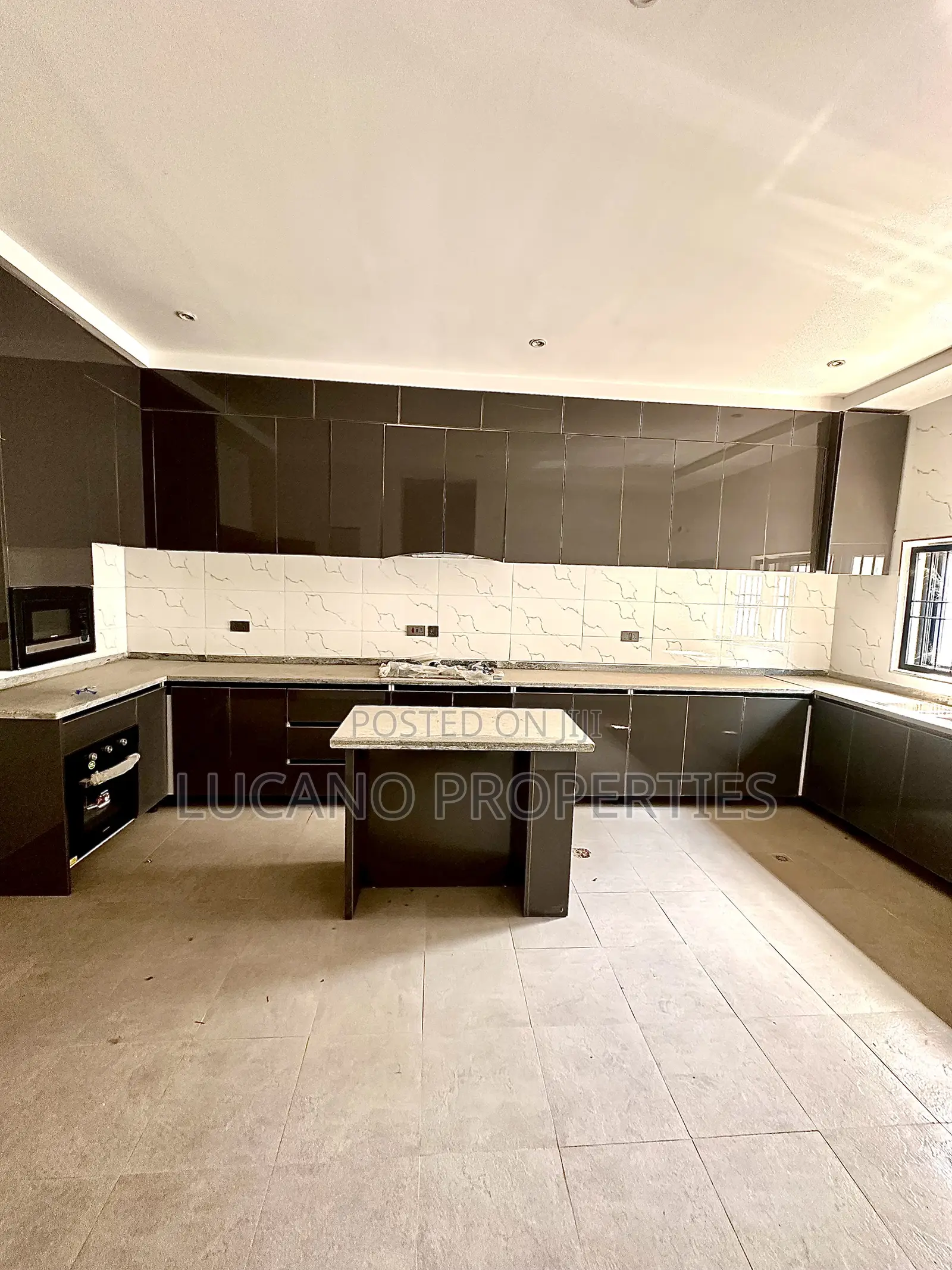 4bdrm Duplex in Maitama District for rent