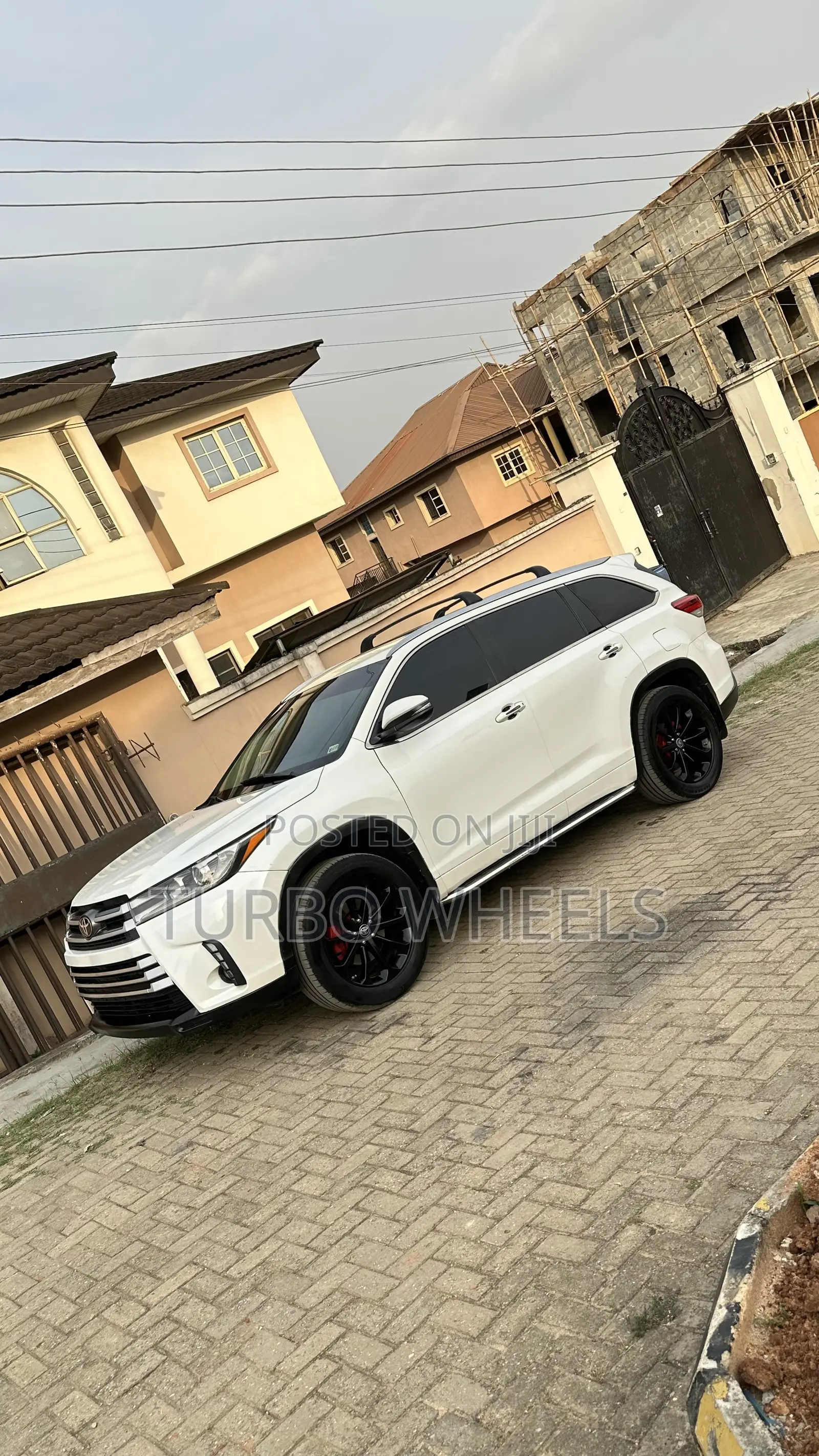 Toyota Highlander XLE 4dr SUV AWD (3.5L 6cyl 6A) 2015 White