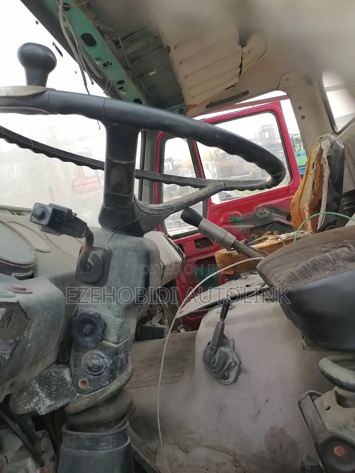 Tokunbo Mercedes Benz 1619. With V6 Engine, Cap and Chassis