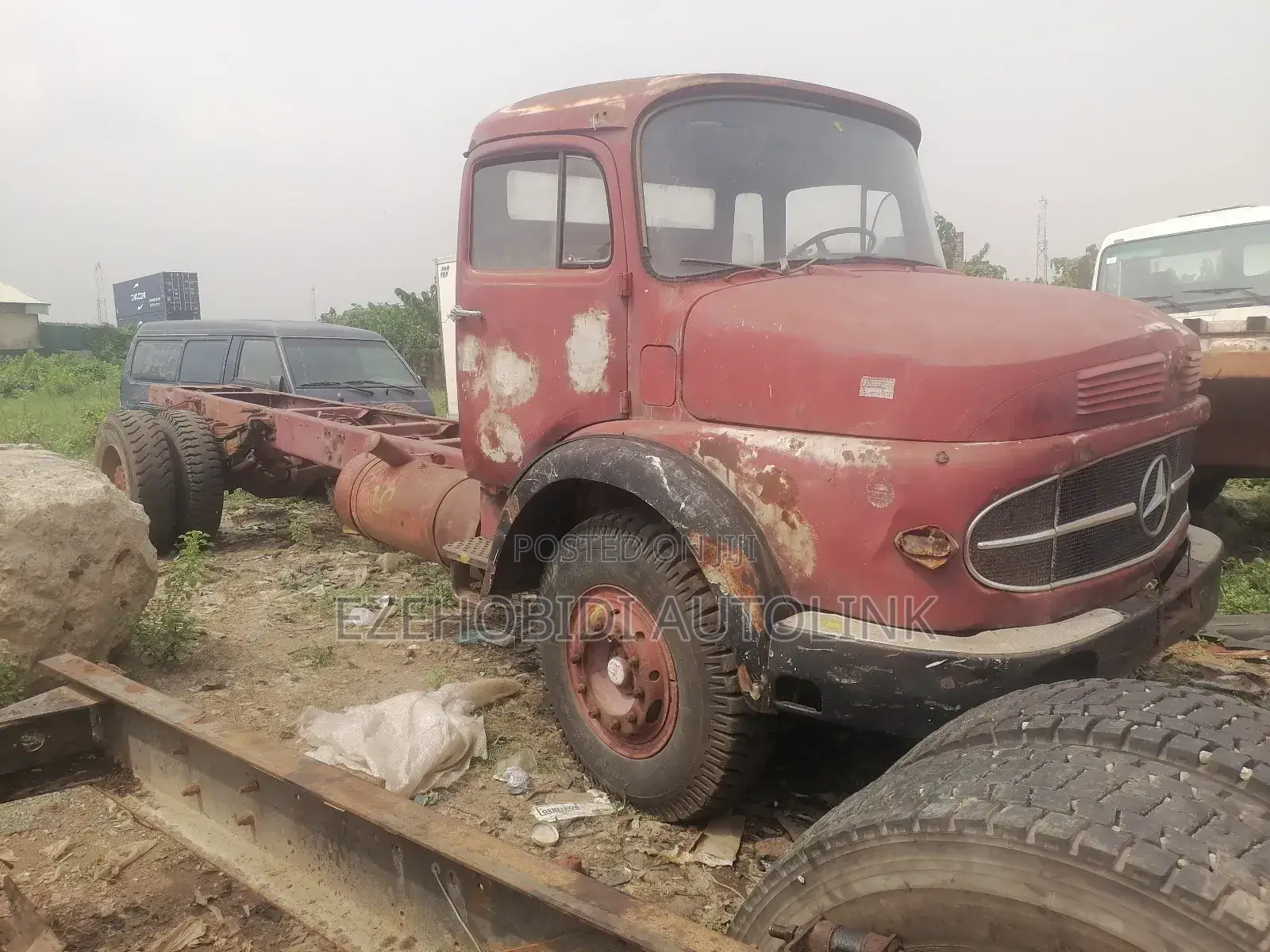 Tokunbo Mercedes Benz 1924. 6 Tyre.