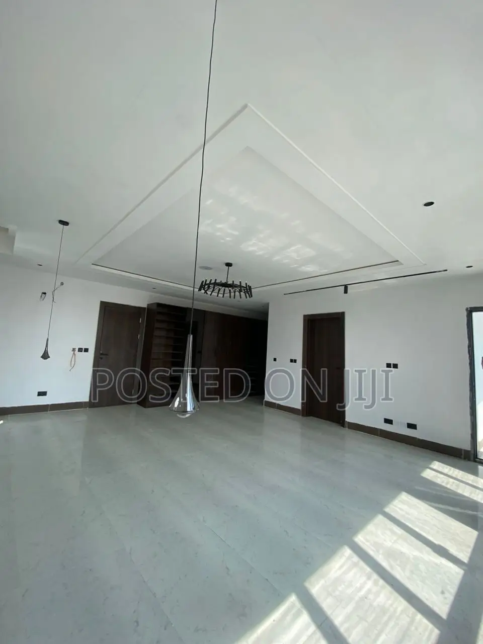 5bdrm Duplex in Itumo Ogbonna, Lekki Phase 1 for sale