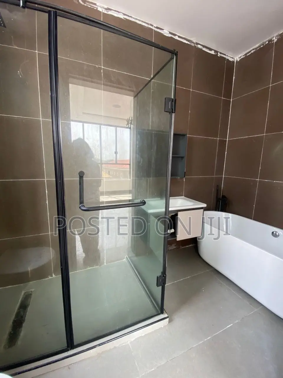 5bdrm Duplex in Itumo Ogbonna, Lekki Phase 1 for sale