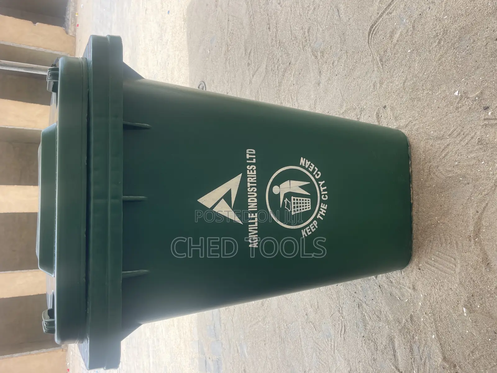 200l Trash Can