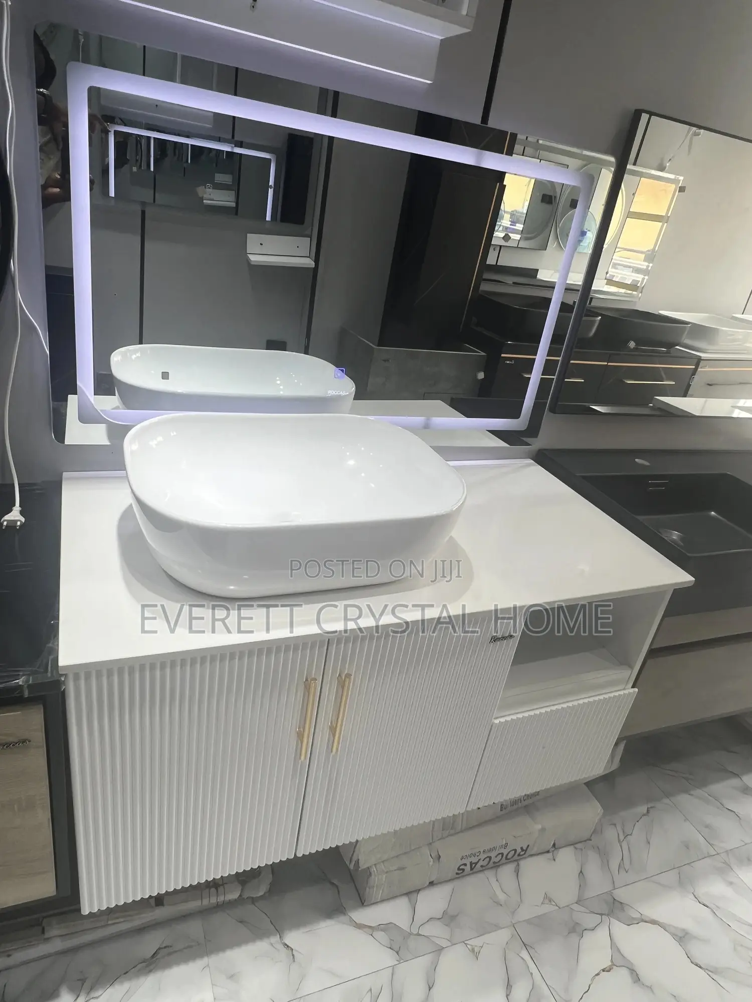Executive Cabinet Basin