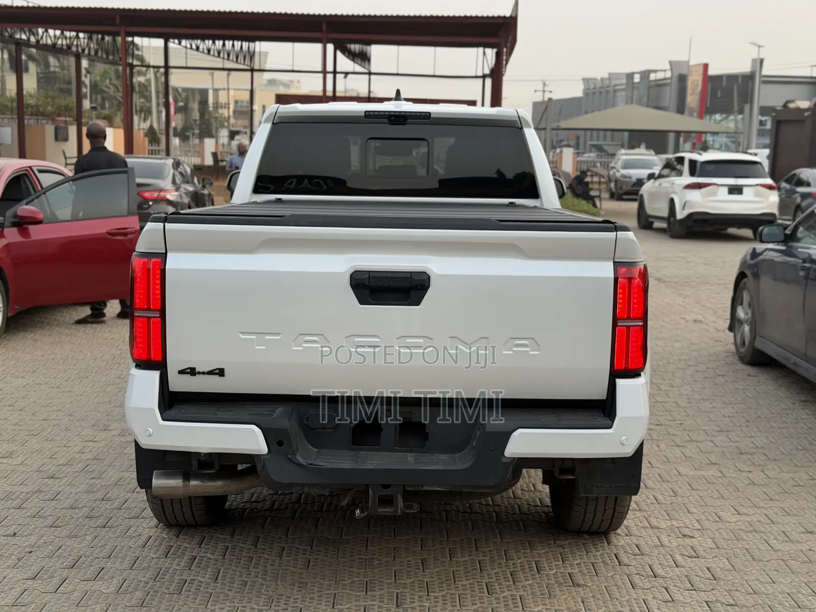 Toyota Tacoma TRD Sport Double Cab 6.1 ft. SB 2025 White