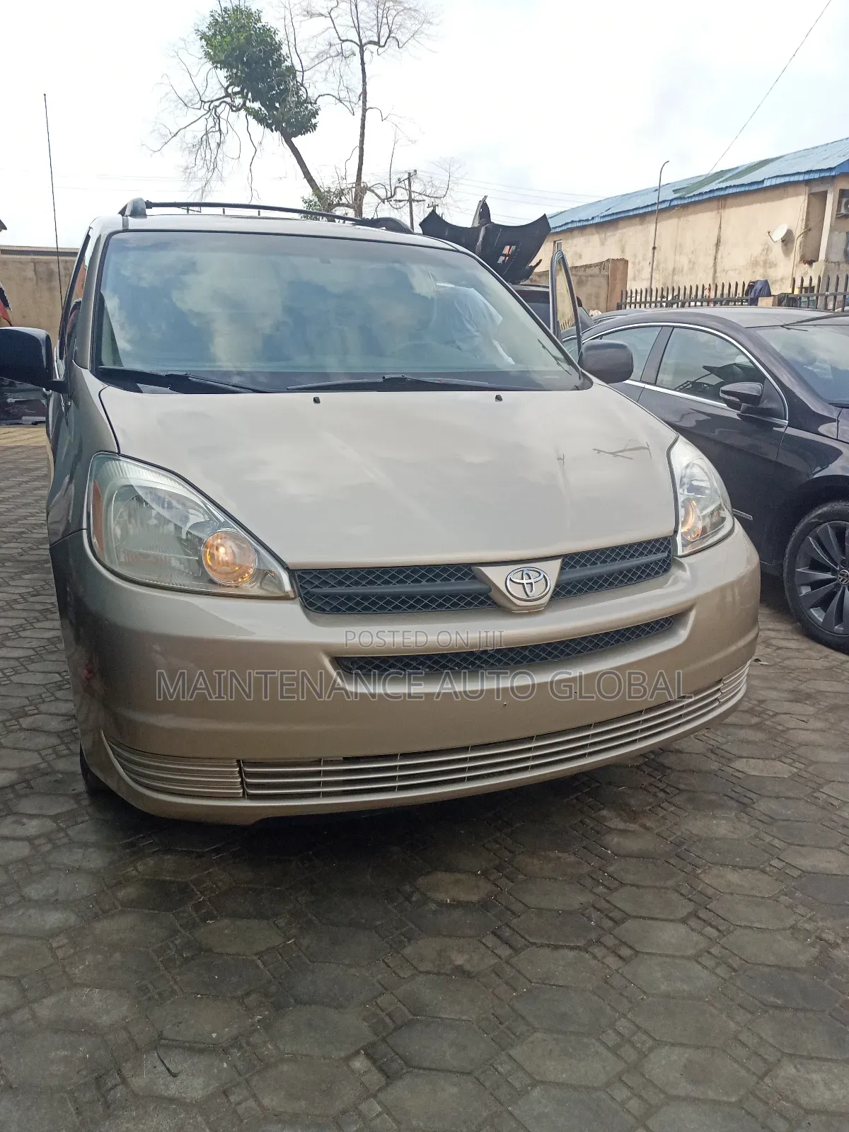 Toyota Sienna XLE AWD 2006 Gold