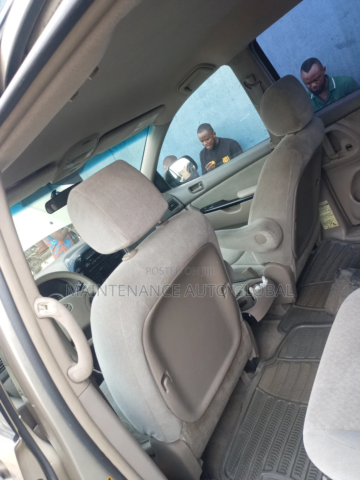 Toyota Sienna XLE AWD 2006 Gold