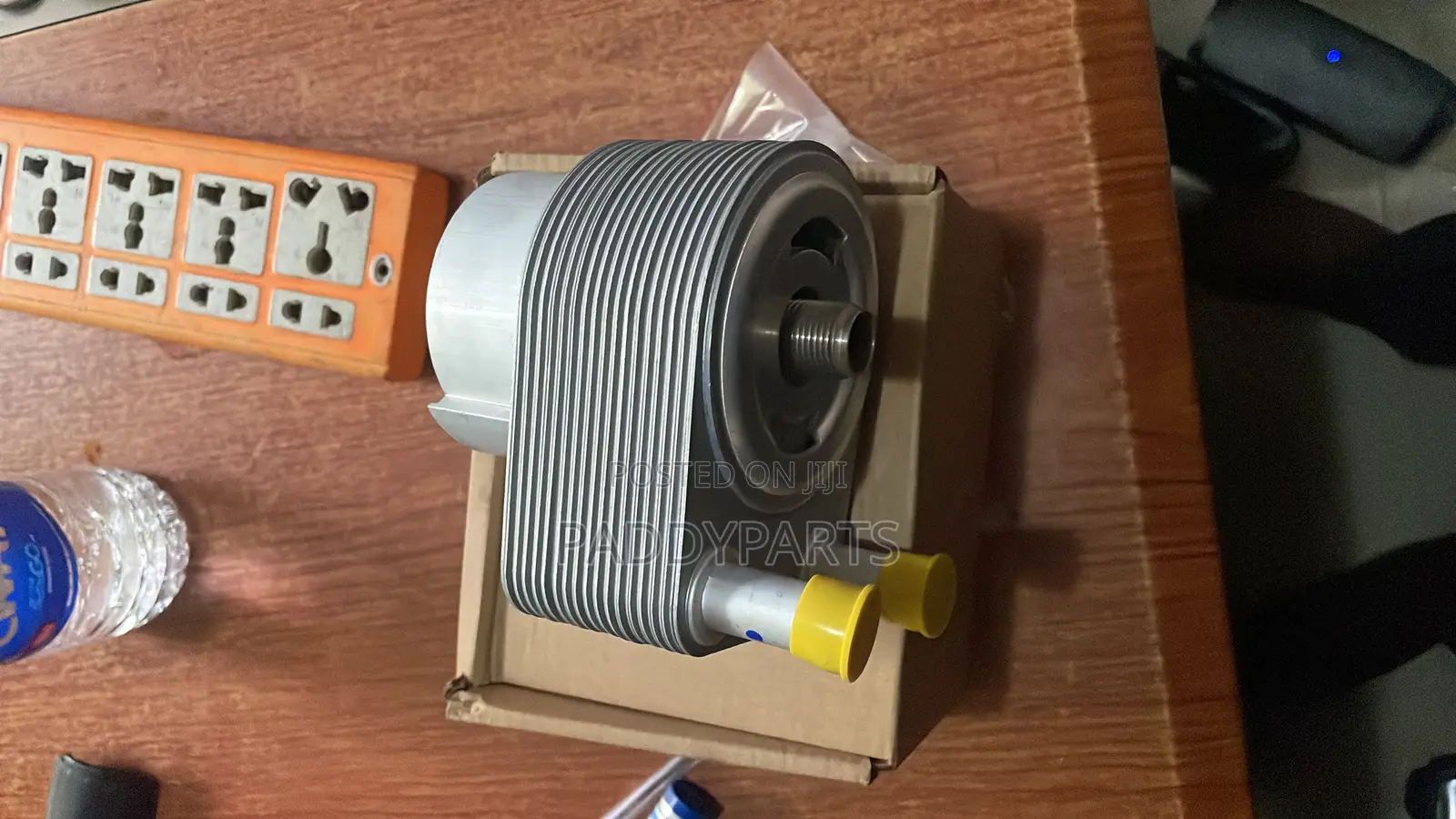 Dodge Challenger Engine Oil Cooler V8 5.7l 2009-2003