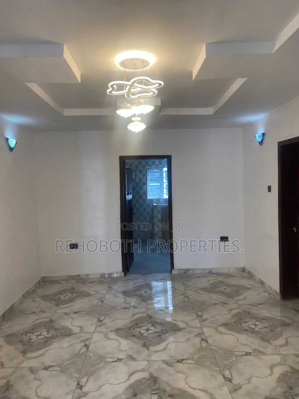 2bdrm Apartment in Asaaju Estate, Akala Express for rent