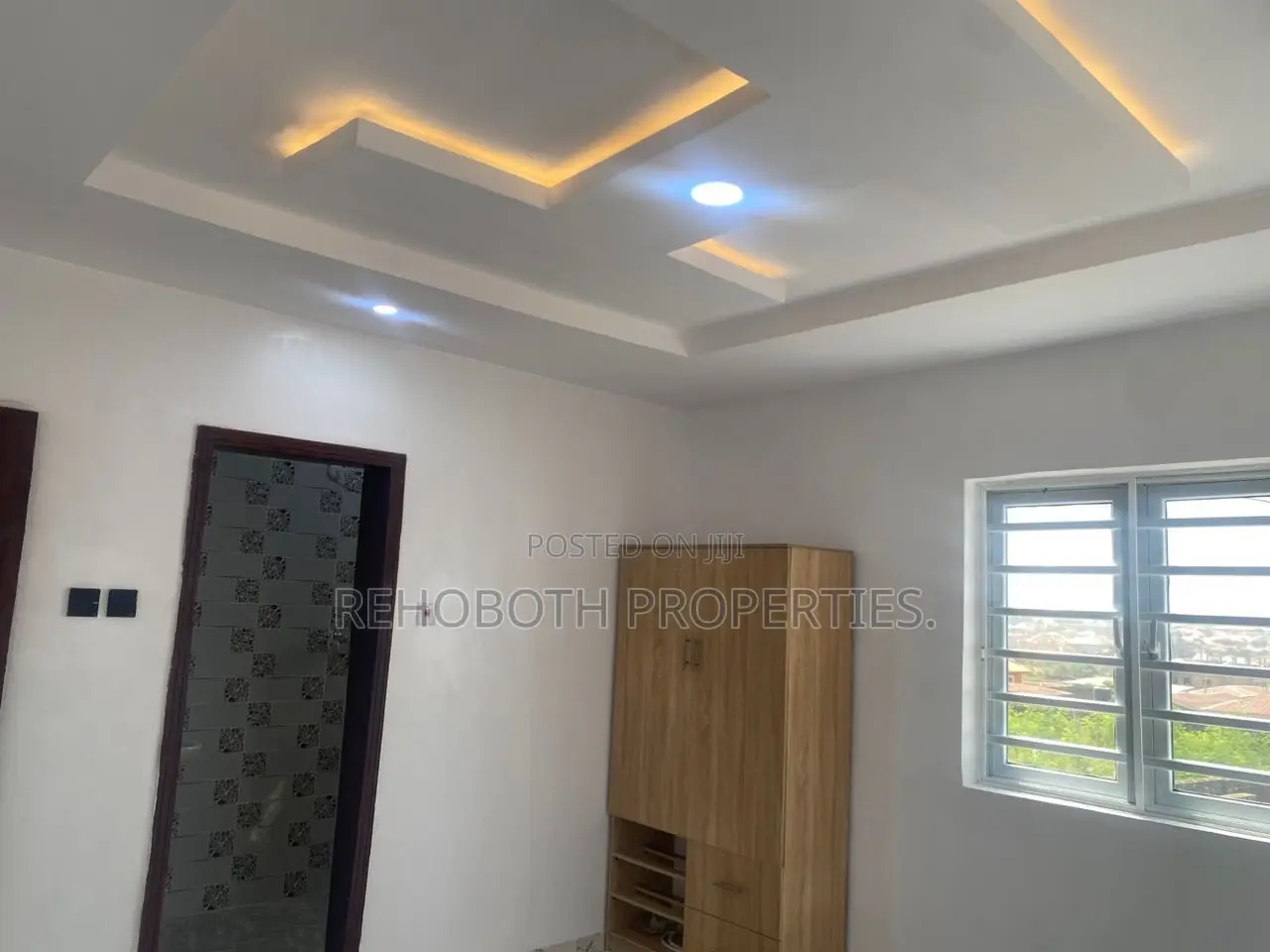 2bdrm Apartment in Asaaju Estate, Akala Express for rent