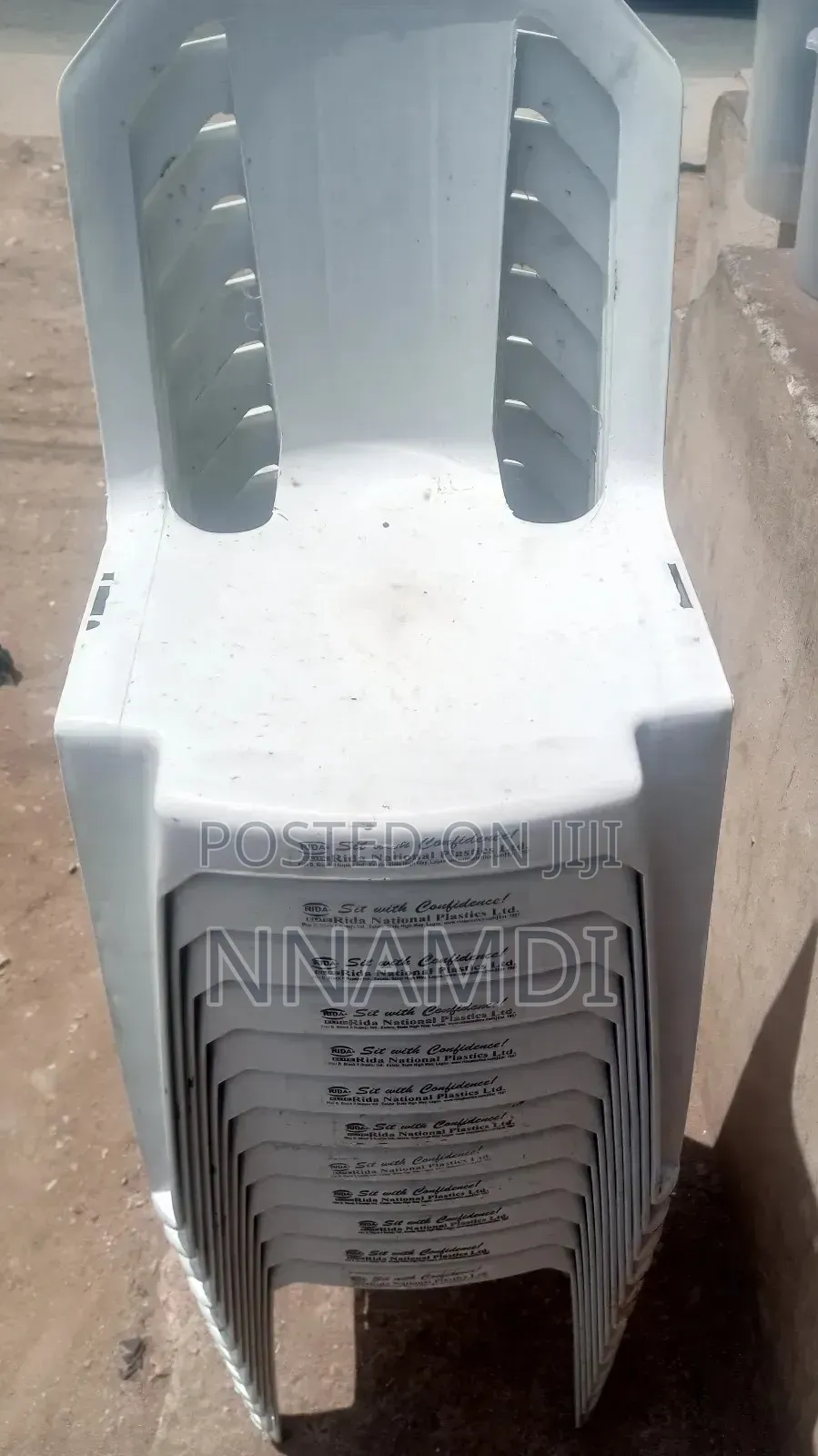 Color White Plastic Chair For Dozen Prize In Ikeja
