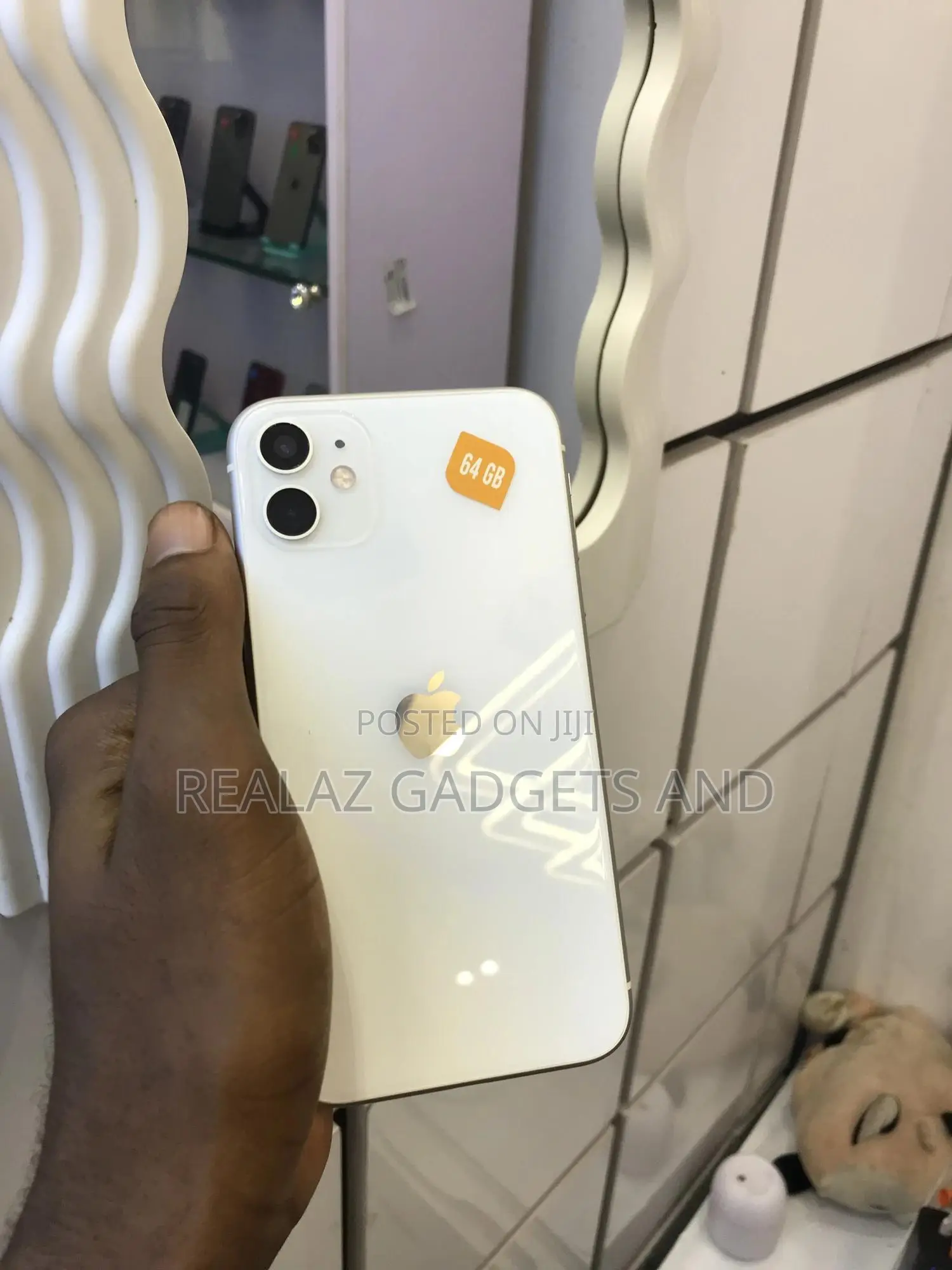 Apple iPhone 11 64 GB White
