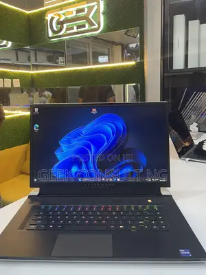 Laptop Alienware X17 R2 32GB Intel Core i9 SSD 1T