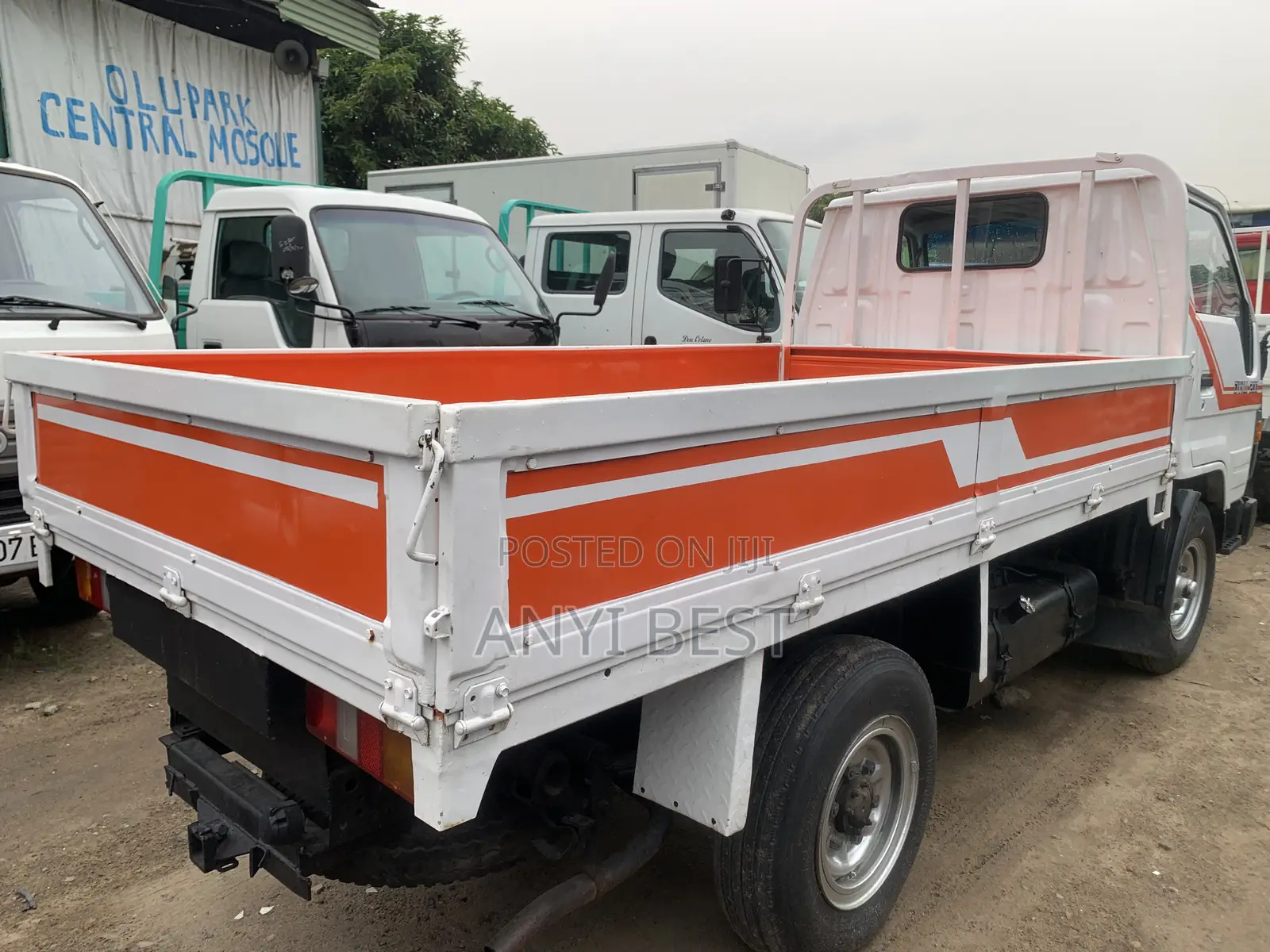 Toyota Dyna 200