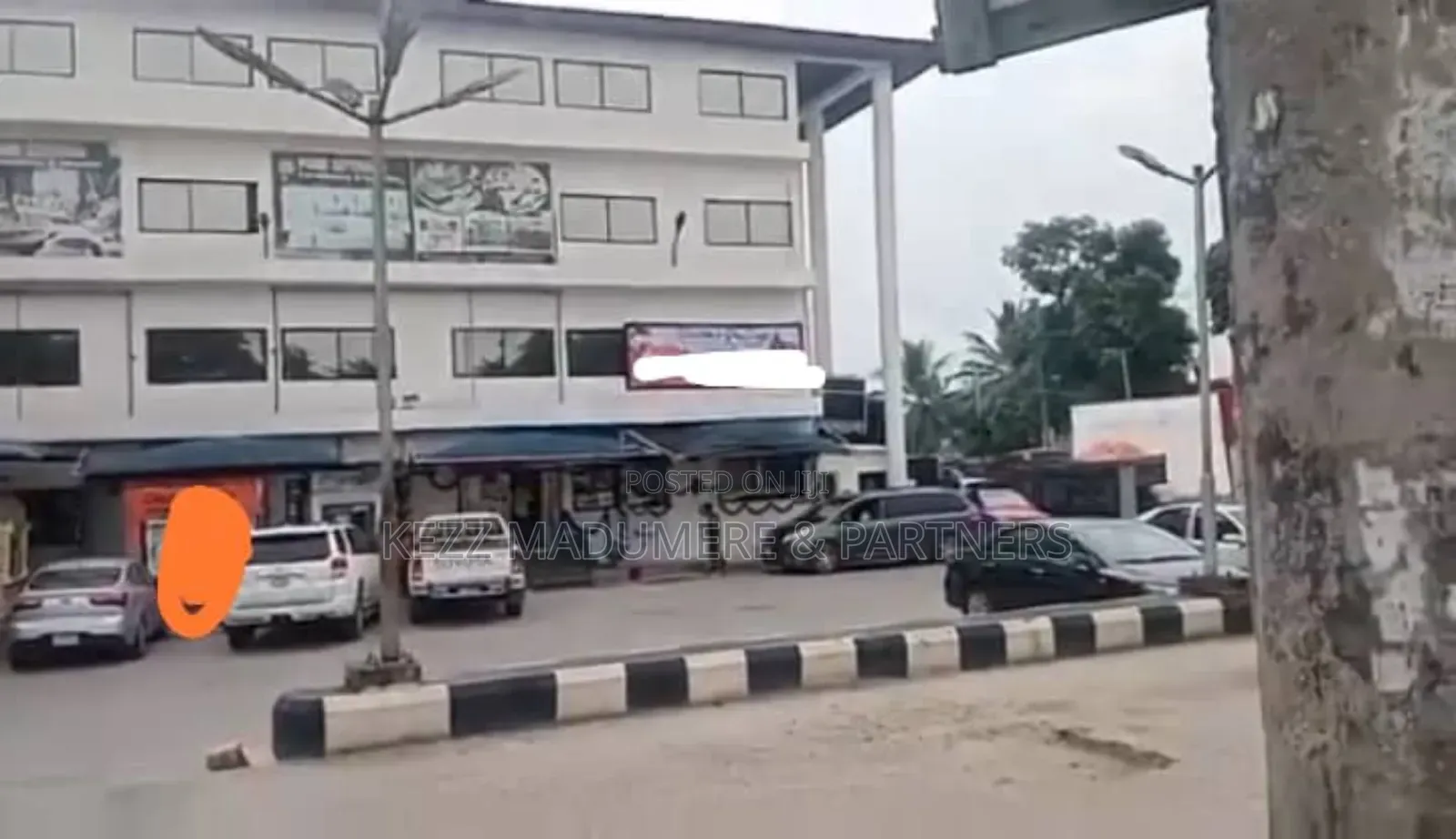 For Sale : Massive Commercial Plaza on Aba Rd, Ph