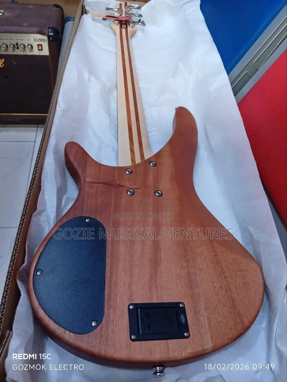 The Best Quality Bullfighter Five String Active Bass Guitar