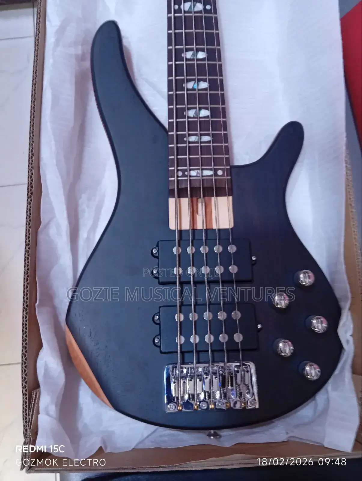 The Best Quality Bullfighter Five String Active Bass Guitar