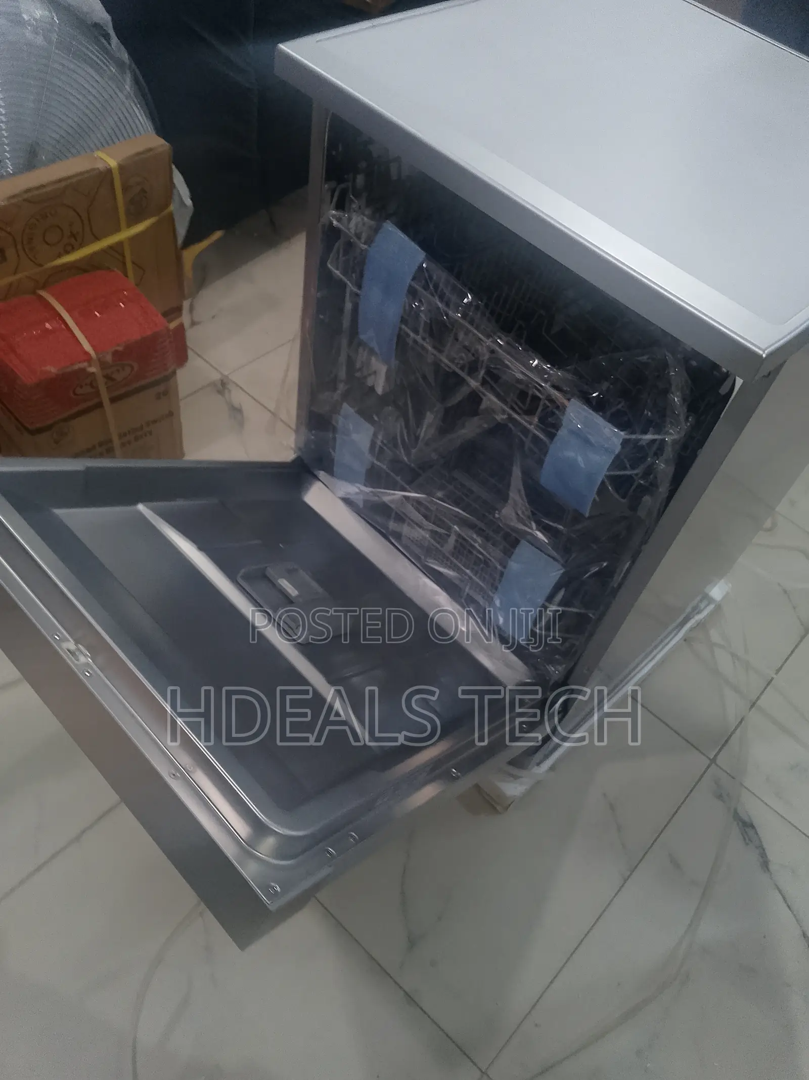 Maxi Dish Washer – Efficient Cleaning With Less Water