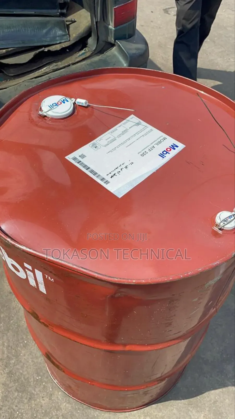 Mobil Atf 220 Automatic Transmission Fluid in a 208-Liter