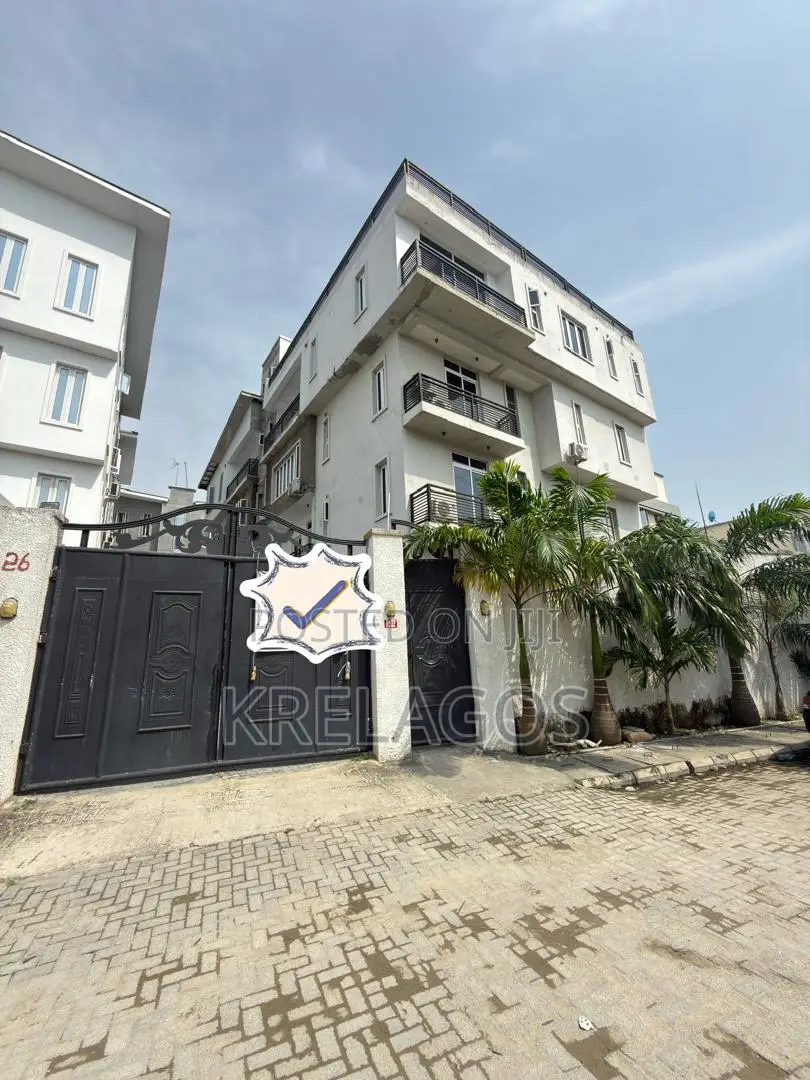 Furnished 2bdrm Apartment in Lekki Phase 1 for rent