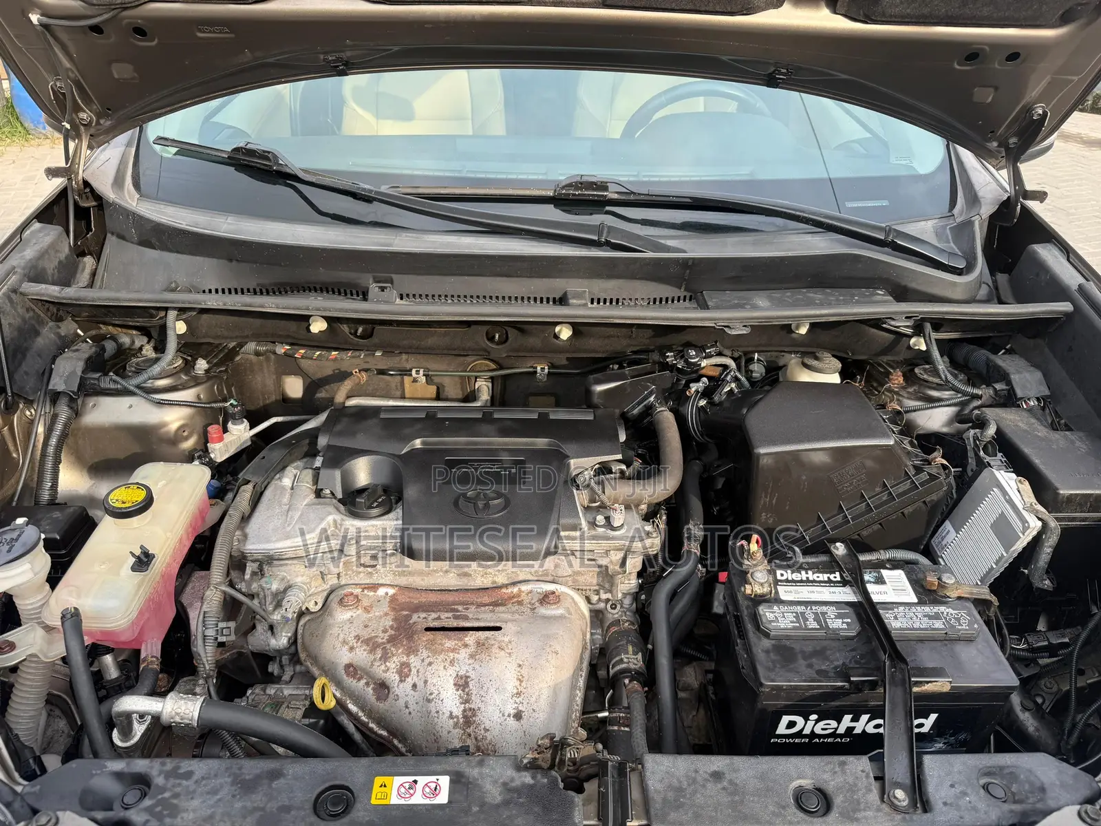 Toyota RAV4 Limited 4dr SUV (2.5L 4cyl 6A) 2015 Brown