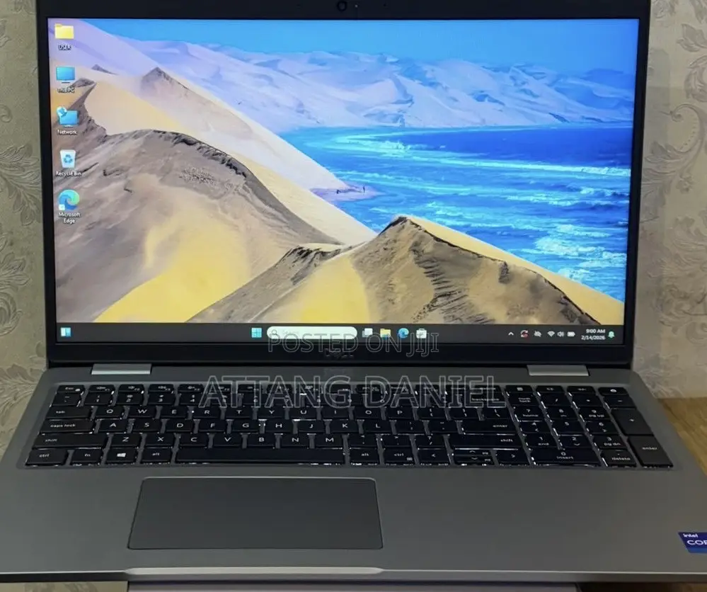 Laptop Dell Latitude 5530 16GB Intel Core I7 SSD 512GB