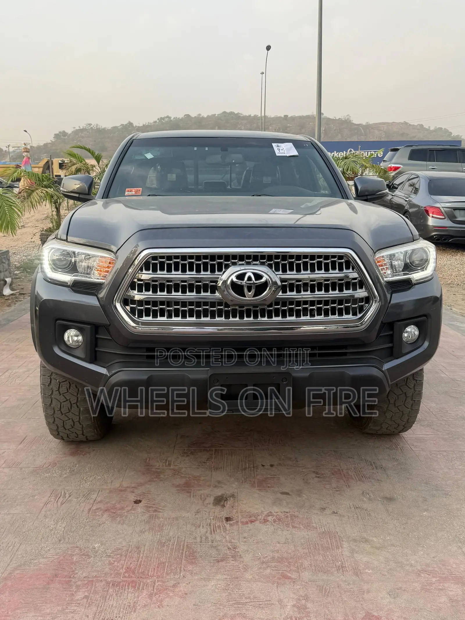 Toyota Tacoma 2015 Silver