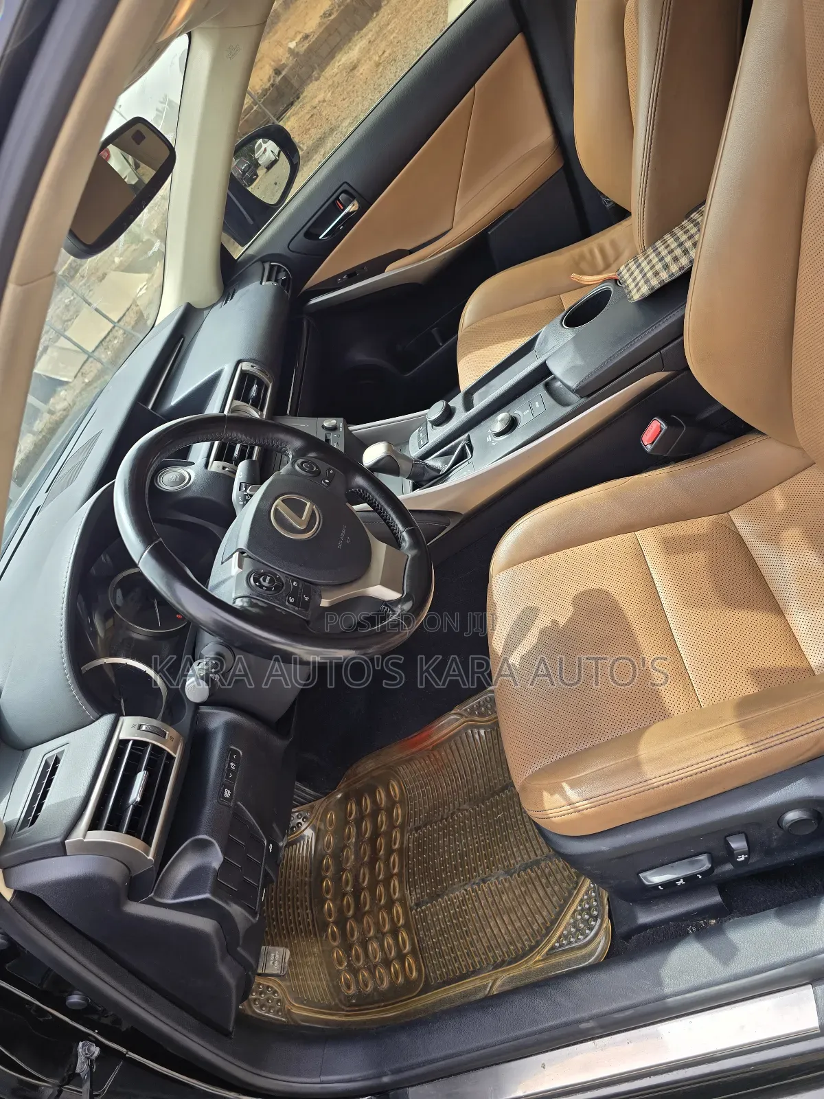 Lexus IS 2017 Black