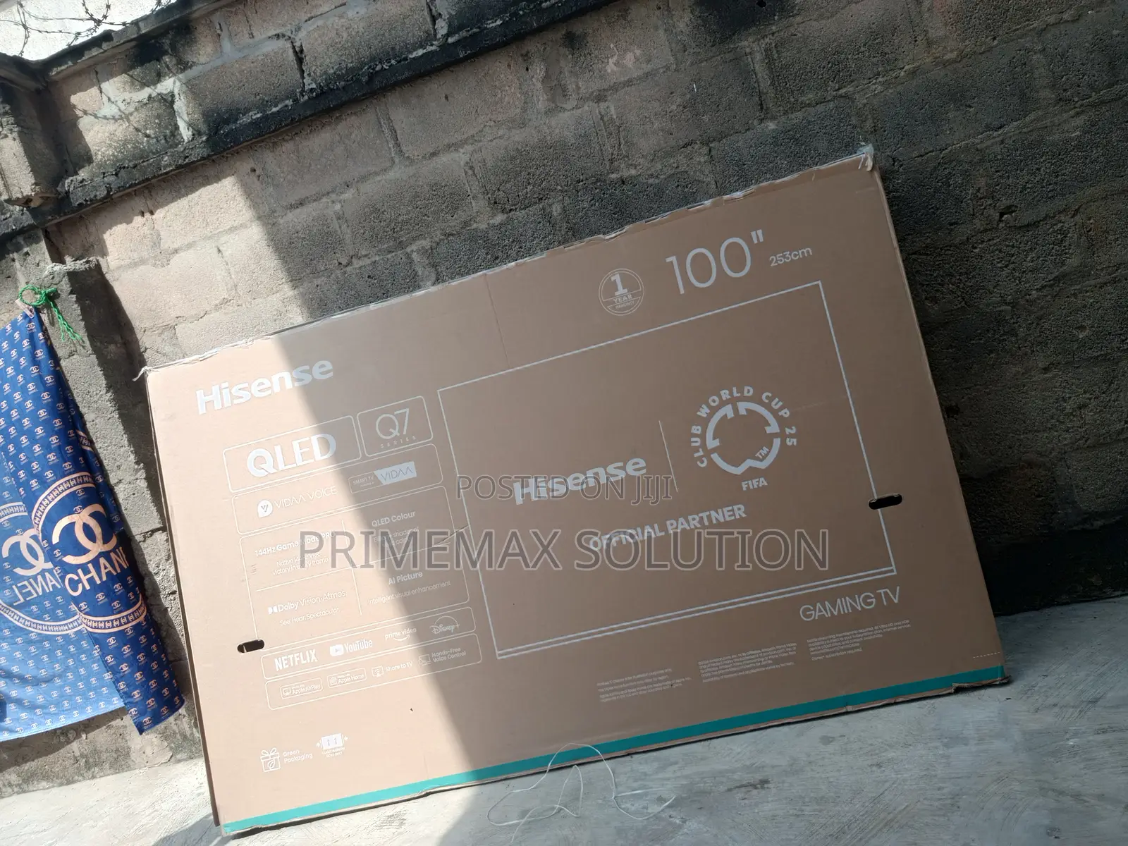 Immerse Yourself in 100" of Quantum Dot Brilliance