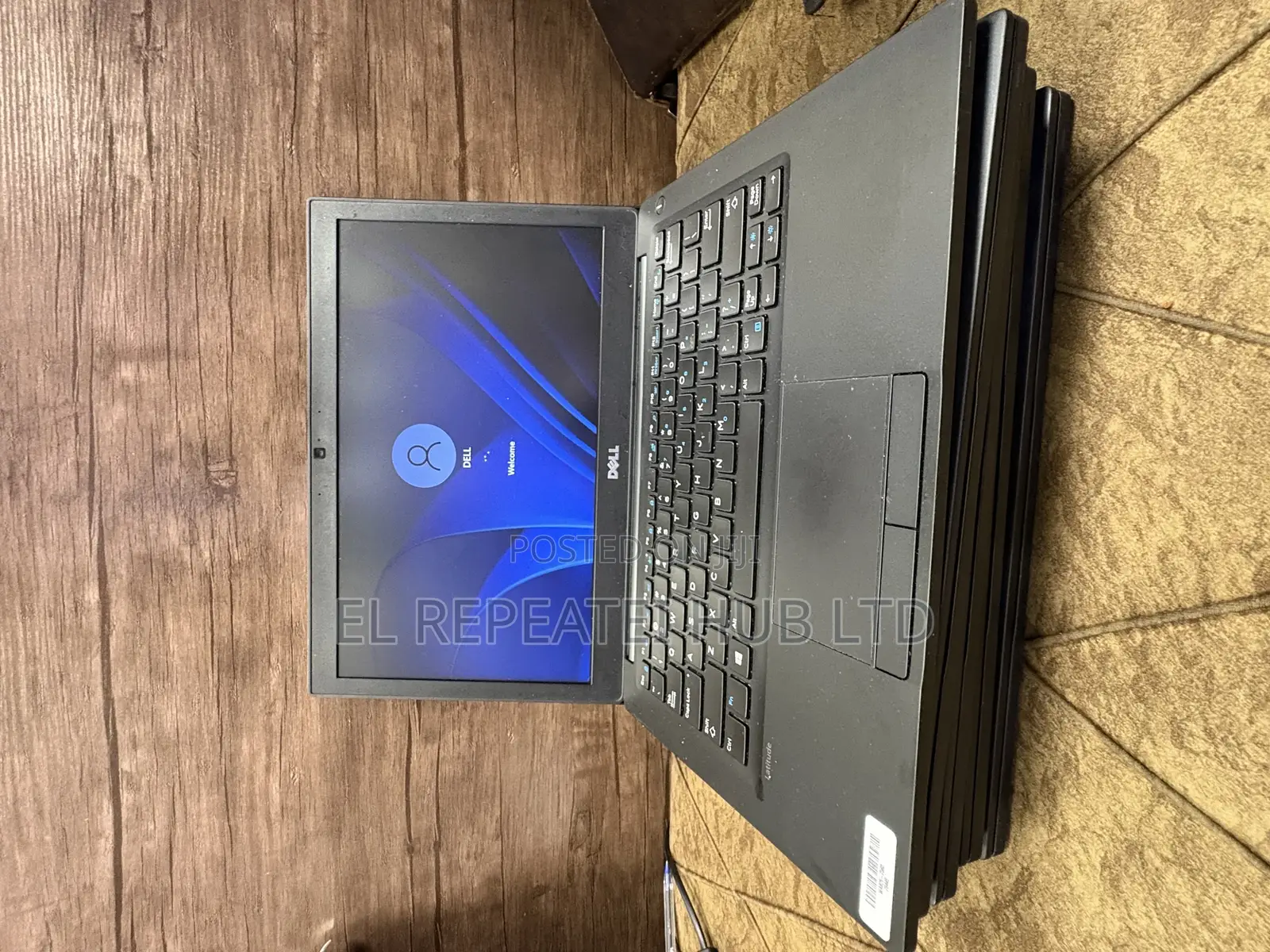 Laptop Dell Latitude 7390 8GB Intel Core i7 SSD 256GB